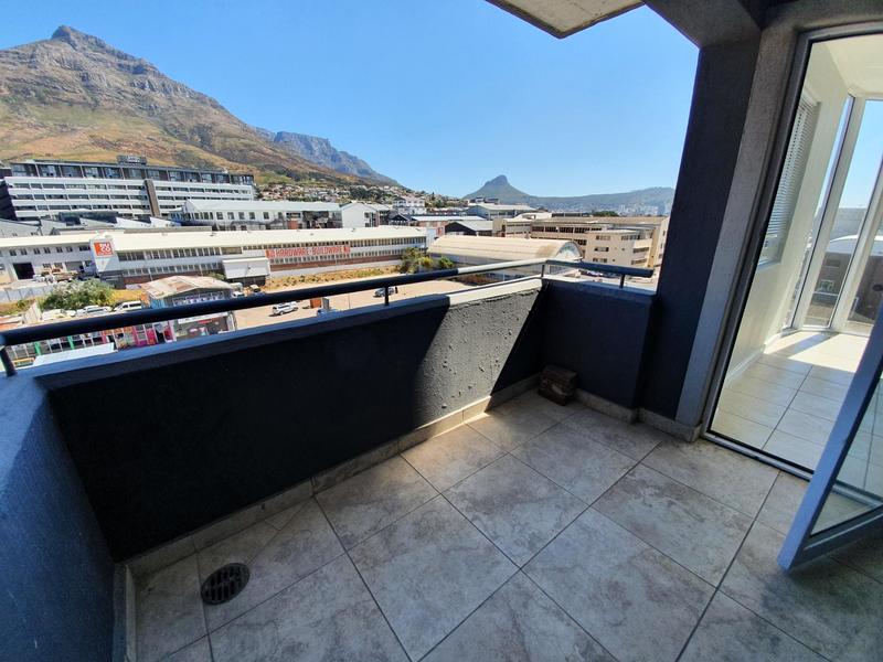 To Let 2 Bedroom Property for Rent in Salt River Western Cape